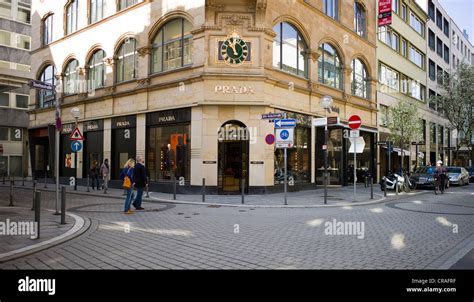 luxury stores in Frankfurt